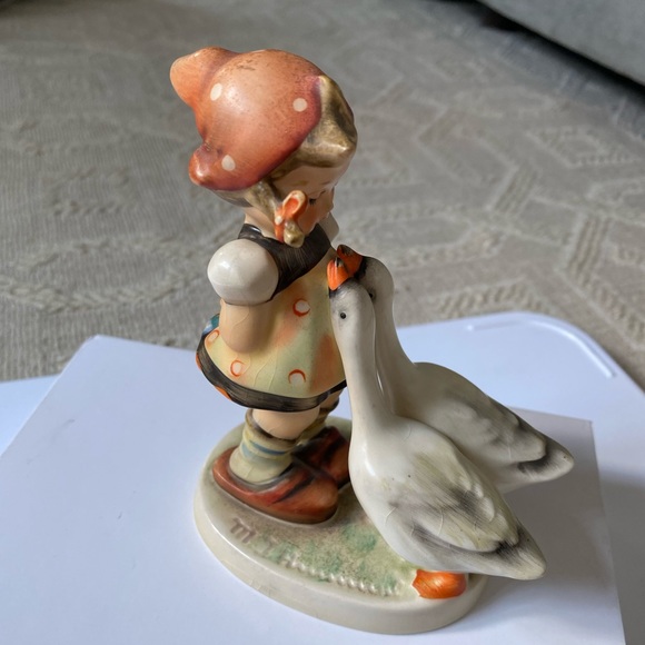 Hummel Other - Hummel Goebel Vintage Figurine #47 “Goose Girl”